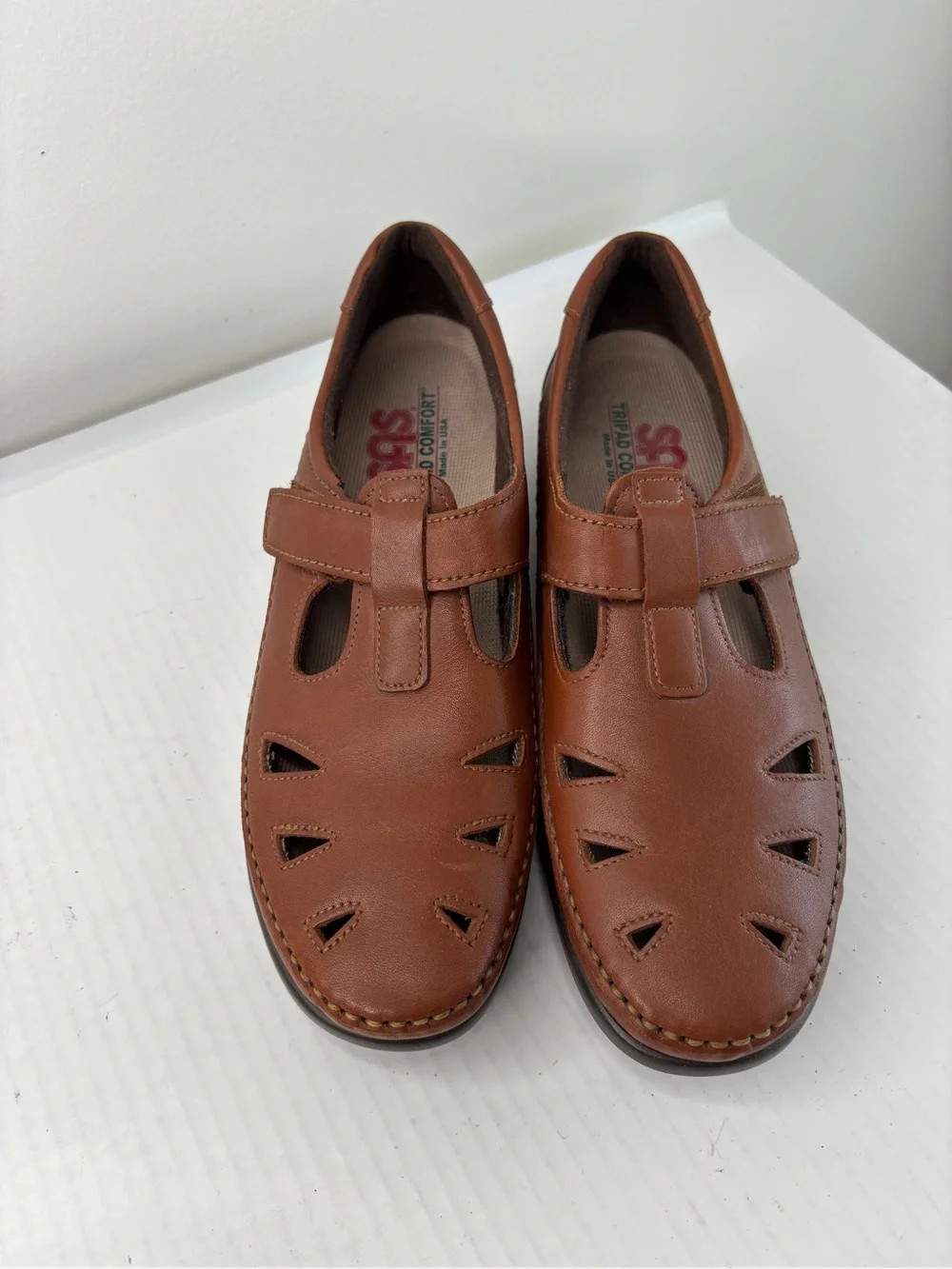 SAS Roamer Tripad Comfort Mary Jane Womens Shoe Sz 9 SLIM Brown Leather T Strap